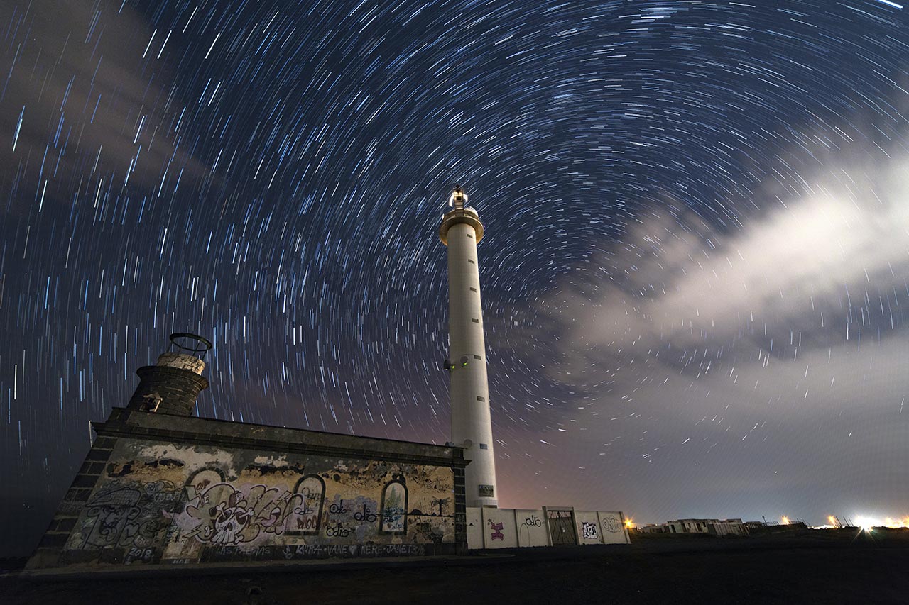 star trail using long exposure