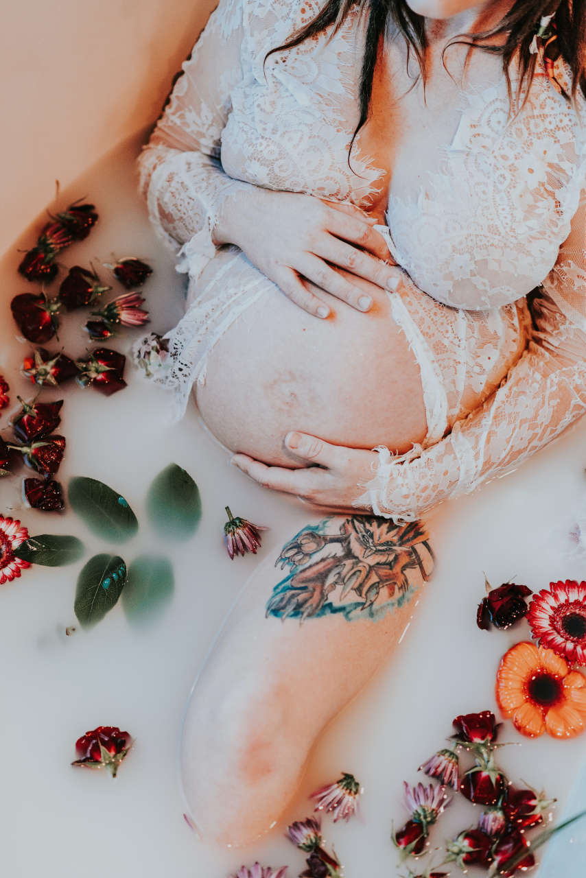 maternity milk bath photography