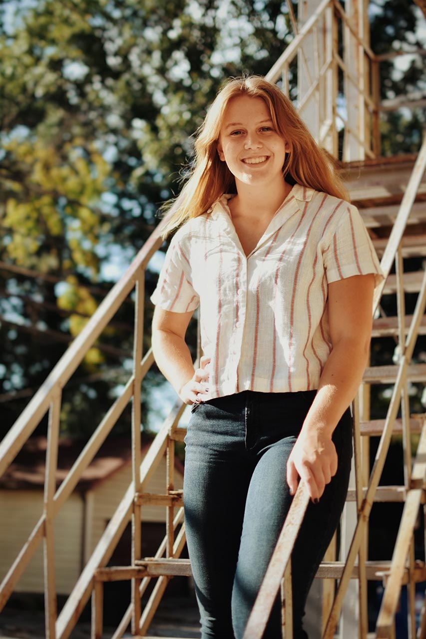 senior picture taken at golden hour